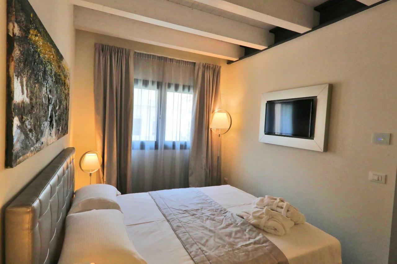 Aparthotel Ninfea Wellness & *