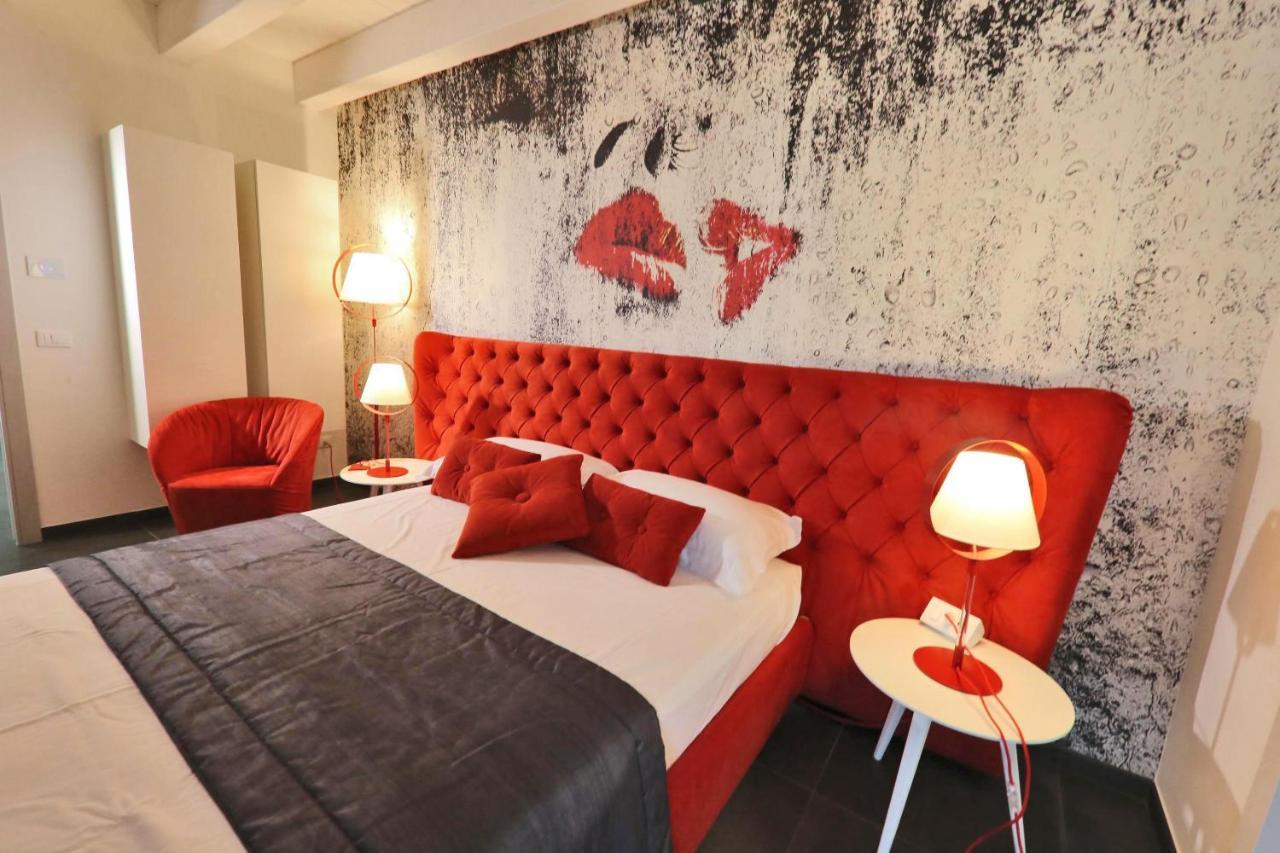 Aparthotel Ninfea Wellness & *
